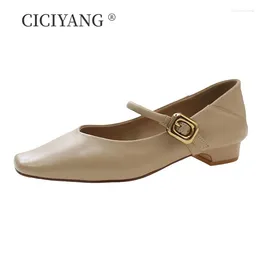 캐주얼 신발 Ciciyang 정품 가죽 여성 펌프 2024 Spring Mary Jane 상단 레이어 Cowhide Fashion Low Heel High-Heel Summer Ladies