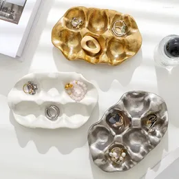 Estatuetas decorativas bandeja de ovos anéis colares brincos placas de armazenamento e exibição alta estética ornamentos de cerâmica bom item placas