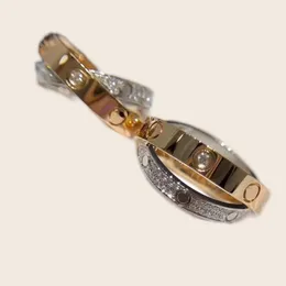 Lässiger Schmuck-Designer für Damen, trendige, modische, hochwertige Damenringe mit Volldiamanten, doppelter Ring aus plattiertem Gold für Herren, Geschenk ZL199 B4