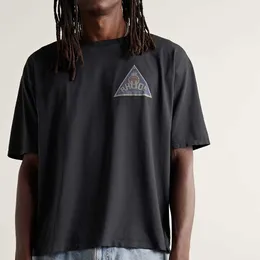 Rhude Triangle Letter Drukuj American High Street Summer Mens Para luźna T-shirt z krótkim rękawem modna marka