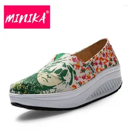 Walking Shoes Women Canvas Style Handpainted Non Slilp Outdoor Sports For All Season #B2548