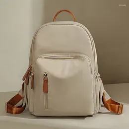 Sacos escolares mochila para mulher 2024 moda versátil feminino viajando pequeno leve lazer saco de viagem de saída mochila