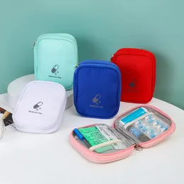 Kit de primeiros socorros ao ar livre saco de viagem para casa acampamento portátil mini bolsa médica sacos de armazenamento de pílulas kits de sobrevivência de emergência