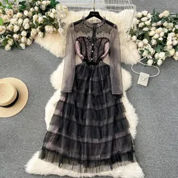 Kvinnor grundläggande avslappnade klänningar Runway pärlstav mesh spets broderad kaskarding klänning ny vårkvinnor lång ärm dot print ruffles office party cake klänning 2024