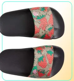 Najlepsze mężczyźni Kobiety UltraL i miękkie pu podeszwy kapcie buty Nowe 3D czerwony niebieski zielony slajd moda szeroka płaska sandały Rozmiar Flip Flop 3546894806