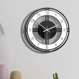 Orologi da parete Orologio creativo Elegante muto per la casa appeso in bambù in bianco e nero per l'arredamento