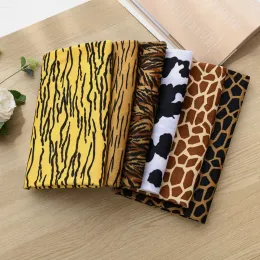Tessuto tigre cucito a buon mercato stampare leopardo tessuto peluche per abiti per animali domestici fai -da -te e di divani Accessori materiali di materiale TJ1226