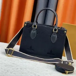 2024 Nya klassiska originalhandväskor Kvinnor läder handväskor kvinnor crossbody vintage clutch tote axel prägling messenger väskor fre ojeo