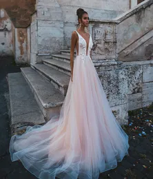 Rose Pink Princess Wedding Dress ärmlös applicerad spetsbrudklänning Aline Tulle Backless Boho Wedding Gown4397373
