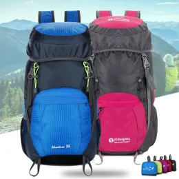 Väskor 35l vattenavvisande camping vandring ryggsäck utomhus bergsklättring ultralätt fällbara väska män kvinnor stor kapacitet resväska