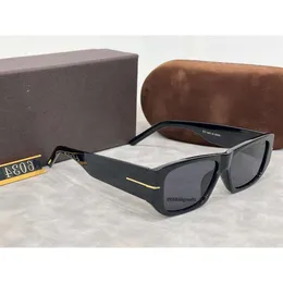 TOMS FORDS TF Designer Solglasögon James Bond Tom Solglasögon Män kvinnor Brand Sun Glasses Super Star Celebrity Driving Solglas för Ladies Fashion -glasögon med B