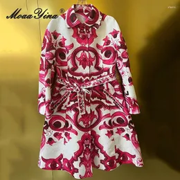 Kopa damski płaszcze moaayina jesienna moda mody vintage jacquard płaszcz kobiety lapel frenalum szczupły nadruk porcelanowy