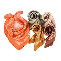 新品　VAKT.／PAISLEYスカーフ PAISLEY – VAKT.