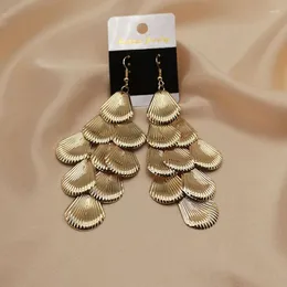Dingle örhängen enkelt mode för kvinnor kvinnliga guldfärgskal form trendig vintage flerskiktsörhängen