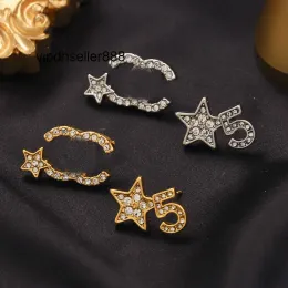 Charm Charm Asymmetry Earrings Earings Designer Lucky Charm Women Diamonds Star Party Wedding Rhinestone Birthday Gift Luxury Classic Br