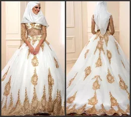 2020 New Gold Lace Applique Ball Gown Long Sleeve Muslim Wedding Dresses Beaded Bridal Gowns 빈티지 웨딩 드레스 남아프리카 NI3412583