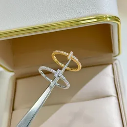 Rings Band Top S Sterling Sier Mini Cross Charme Full Crystal Ehering für Frauen Schmuck mit Box Party Geschenk Terling IER