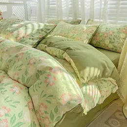 Sängkläder sätter fyrdelar bomullsgeometriskt mönster blommigt tryck fransk klass ett dubbelskikt garn linne tvättat ark