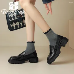 أحذية غير رسمية Rizabina Leather Leather Women Platform Resnovers Fashion Square Toe على شقق سيدة غير قابلة للانزلاق 34-40