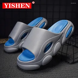 スリッパYishen Men女性の分厚い靴サマービーチサンダルプラットフォームフリップフロップアンチスリップスライドZapatillas de Hombre