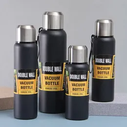 Outdoor-Thermosflasche mit großem Fassungsvermögen, tragbare Isolierflasche, isolierter Becher, Edelstahl-Teegetränke, kalte Wasserflasche 240322