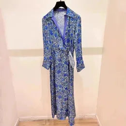 2024 스프링/여름 산드로 셔츠 칼라 스 플린트 타이 넥타이 허리 인쇄 드레스