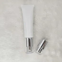 Bottiglie di stoccaggio 30 ml Crema per gli occhi vuoto Essenza Tubo cosmetico Packaging 30g bianco morbido con pompa di lozione in argento