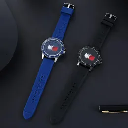 Schauen Sie sich das Männerpaar Internet Celebrity Casual Watch Luxus Designer Uhren hohe Qualitätsluxe an