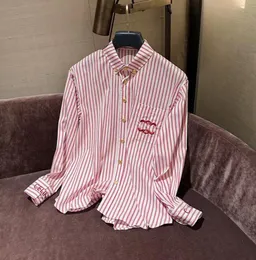 Neues Ein-Bastentier, schädlich ärmer rosa gestreiftes Frauenhemd Frauenhemd Frühling Casual Mode Sticked Office Ladies Style