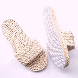 Sandálias de palha do Homem Man Sandals Unissex Home Shoes Handmades Slippers de palha masculinos Ummer liners de ervas marinhas tecidas à mão para mulheres 240422