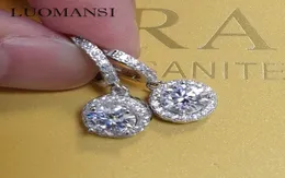 Luomansi S925 Серебряное серебро 1CT 65 мм подвесные серьги Moissanite с сертификатом GRA Super Flash Wedding Ward