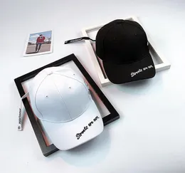 純粋な色のベンダーの野球帽の長いストリップ刺繍パパ100コットンスナップバックキャップユニセックスファッション調整可能s8213231