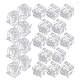 Vasen 50 PCs Simulierte Eis niedliche Würfel Formen Acryl wiederverwendbare falsche Würfel für Dekor transparent klar