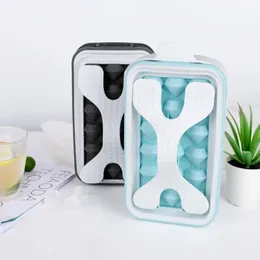 Ice Cube Mould Bottle Ball Ball Tray Tray Creative Hockey Bubble Bubble Kettle من السهل إطلاق أدوات شريط المطبخ 240429