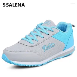 Running Shoes Ultra-Light Mulheres Summer Summer Breathable Athletic Trainer Sport Sneakers Tamanho 35-40 #B2156