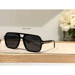 TOM FORDS SUNGLESSESS MEN GLASSES DE SUNS SUNGLESSES James Brand Luxury Bond Tom Sunglasses Men Mulheres Trend Sun Glasses Super Star Celebrity Driving Glass de sol para senhoras 225