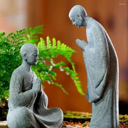 Decorações de jardim 2 PCs Micro paisagem Buda estátua Little Monk Sculpture Startues for Decor Figure Home Aquarium Zen