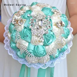 Flores de casamento Chegada verde Artificial Rose Crystal Bouquets 2024 Decorações de noivas azuis românticas Ramo de Novia