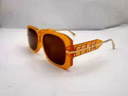 Neue Stildesigner Sonnenbrille für Frauen und Männer Neues Modell Eyewear Special UV 400 Schutzbuchstaben Bein Doppelstrahl Big Frame Outdoor Marken Design Sonnenbrille TZ001