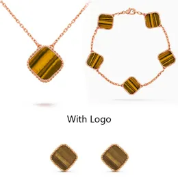 4 Blattklee Halskette Designer Schmuck Set Anhänger Halsketten Armband Ohrringe Gold Silber Mutter aus Perlengrün Blüten Halskette Linkkette Damen Frauen