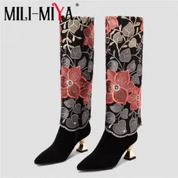 Stiefel Mili-Miya Mode Blumensticke Frauen echte Lederknie hochspitze