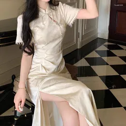 Etniska kläder Elegant Long Qipao Summer Floral Dress for Women 2024 Chinese Cheongsam Kort ärm Stand Collar Beige Vintage Dresses