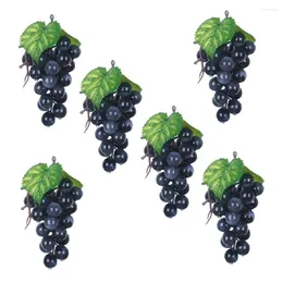 Party Decoration Eringogo Artificial Druves Livselike Grape Cluster Winery Toddler Toys Leaves Fake Fruits Hanging Ornaments Home Kitchen Kök