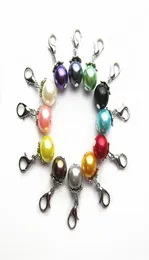 120st. Mix 12 Färg 10mm pärlor Pearl Charms Dangle Charms Diy Bracelets smycken Tillbehör Makroporösa pärlor Charms hummerlås C7476111