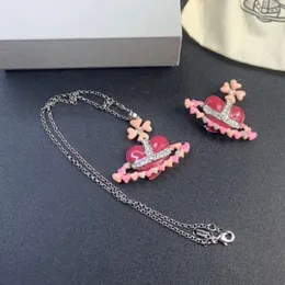 Дизайнер Vivieene Viviennes Viviane Westwood New Western Empress Pink Love Track Ожерелье женская гостиница сладкая крутая эмалевая эмале
