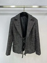 Kurtki damskie Lapel Jacket Trójwymiarowa krawiecka swobodna moda 2024 Autumn 1207