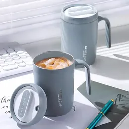 Muggar 500 ml grå kreativ pp liner bärbar kontor stor kapacitet täckt mjölk kaffekopp gåva för resor inhemsk cafetera