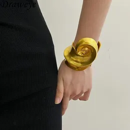 bangle draweye y2k hiphop bracelet للنساء غير النظامية conch punk style مجوهرات خمر الرجال أساور تويست الموضة pulseras mujer