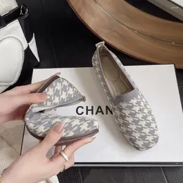 Casual Shoes 2024 Soft-soled Breathable Comfortable Knitted Flat Spring Houndstooth Design Leisure Pregnant Women's Commuter