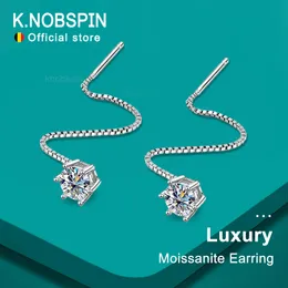 Knobspin D VVS Diamondörhängen med GRA S925 Sterling Silverörhängen pläterade med 18K Platinum lämplig för kvinnor 240430